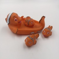 Factory direct supply eco friendly PVC Clown Fish shape baby bath toy set