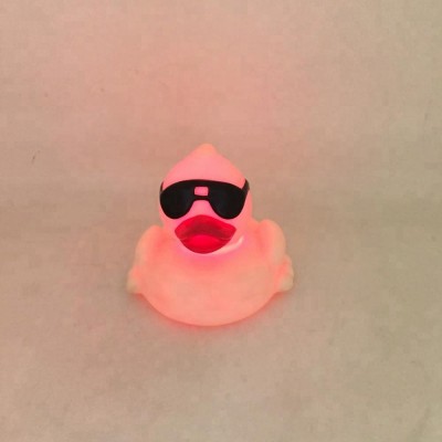 Eco-friendly LED White Sunglasses Duck Floating Flashing Light Up Baby Bath Duck Toys